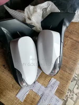Corolla Side Mirror Available
