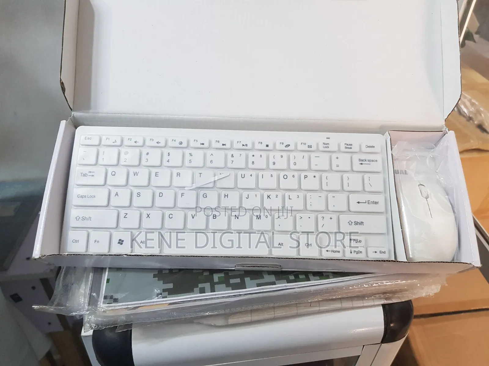 Brand New Wireless Mini Keyboard Mouse Combo