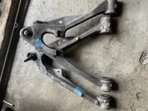 Lower Arm Escalade 2016