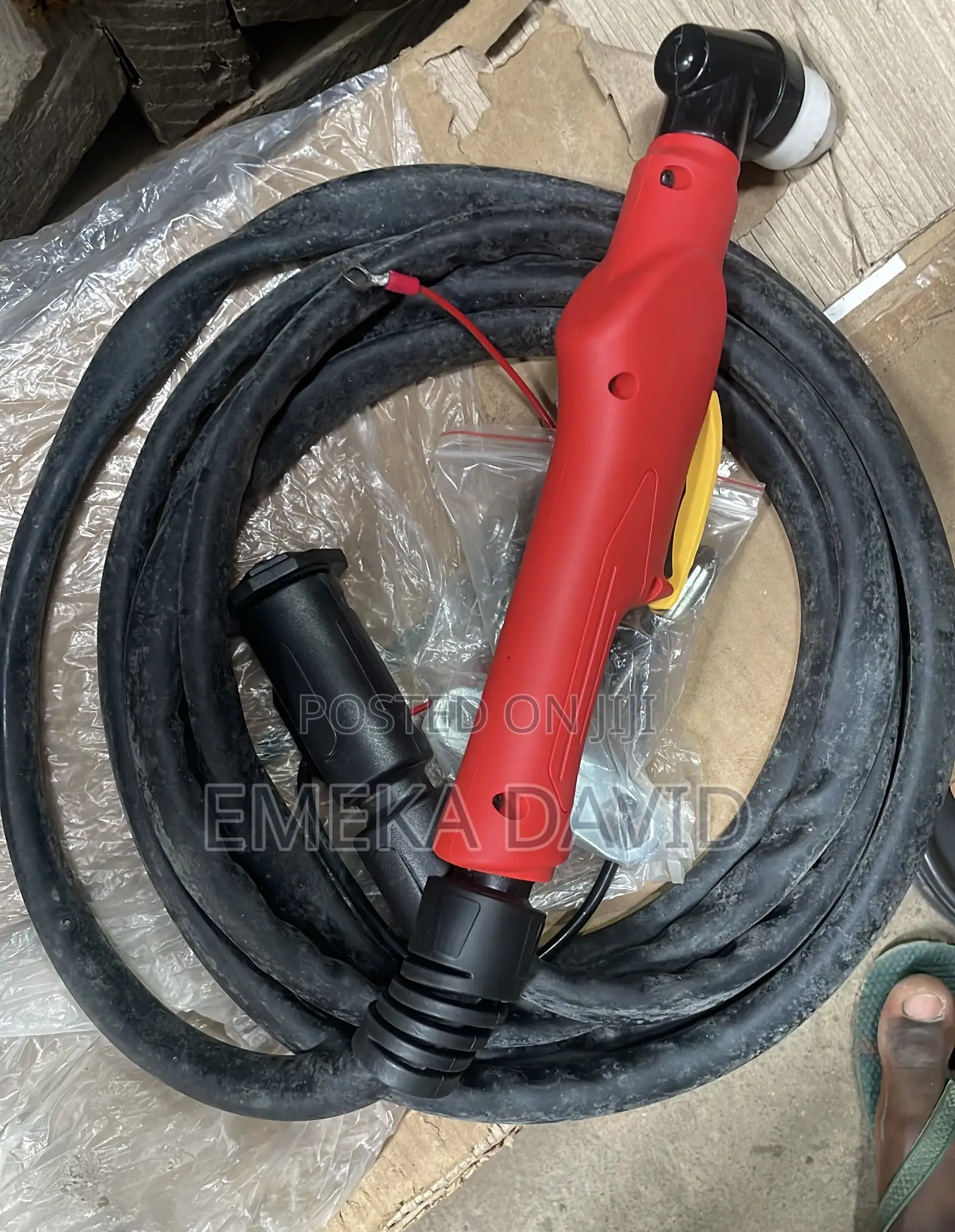 Plasma Cutting Torch