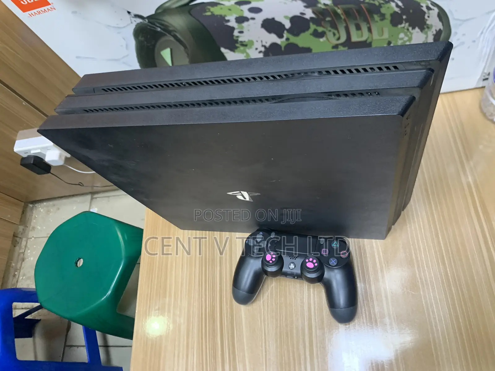 PS4 Pro Hacked With 15 Games Installed