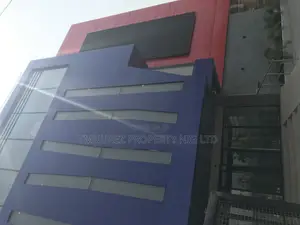 Shop Space in a Mall at Vi for Rent