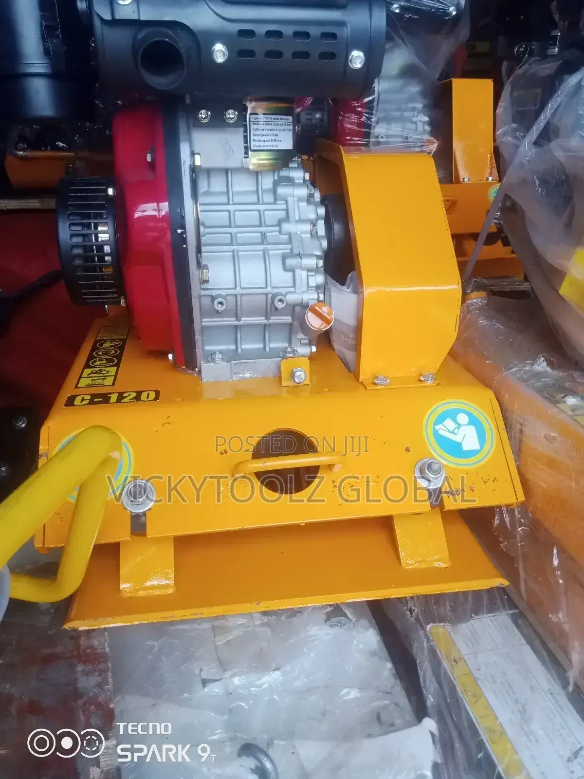 Diesel Compactor or Compacting Machine (C-120)
