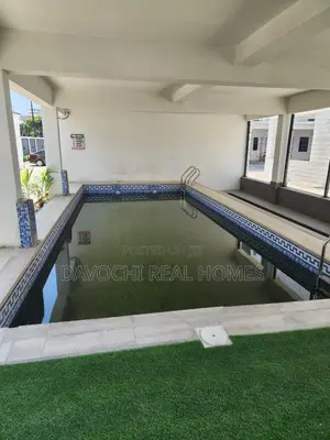 Photo - Furnished 4bdrm Duplex in Meadow Hall School, for rent