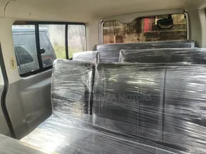 Toyota HiAce 2014 Silver