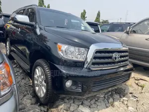 Toyota Sequoia Platinum 4dr SUV (5.7L 8cyl 6A) 2016 Black