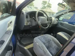 Toyota HiAce 2004 Blue