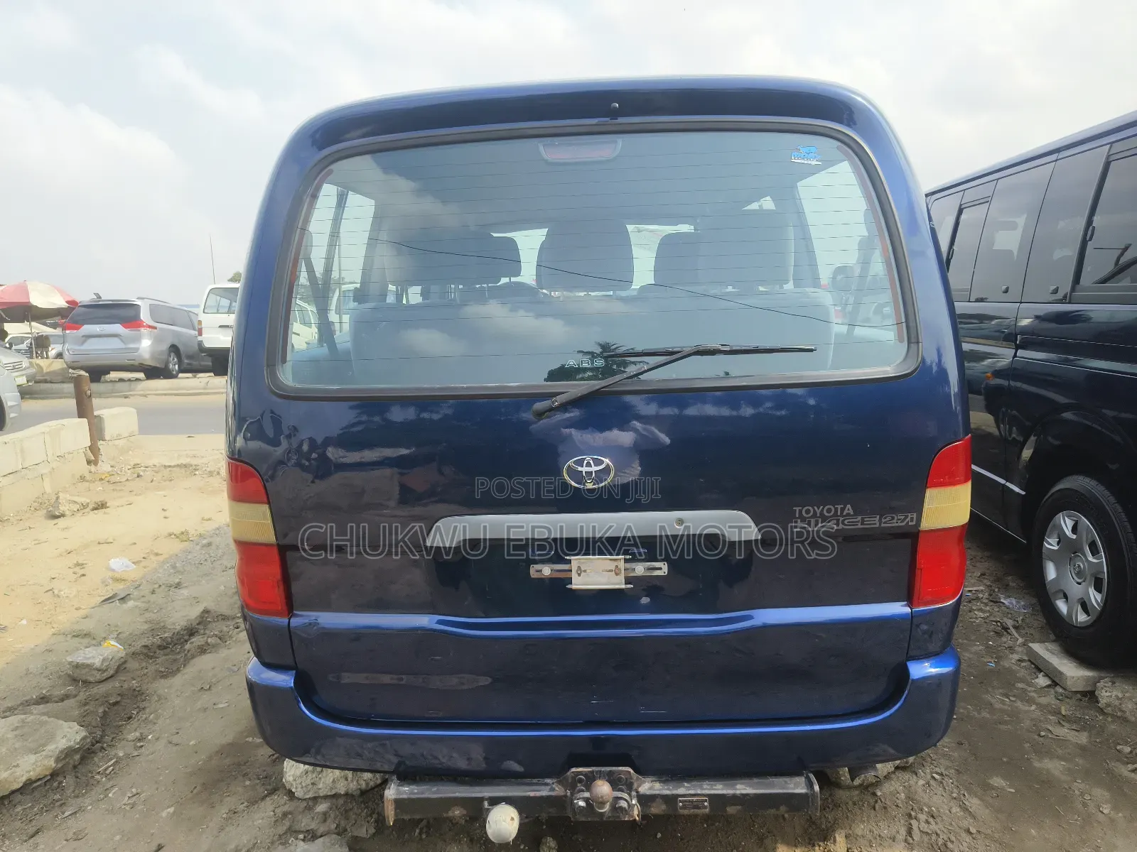 Toyota HiAce 2004 Blue