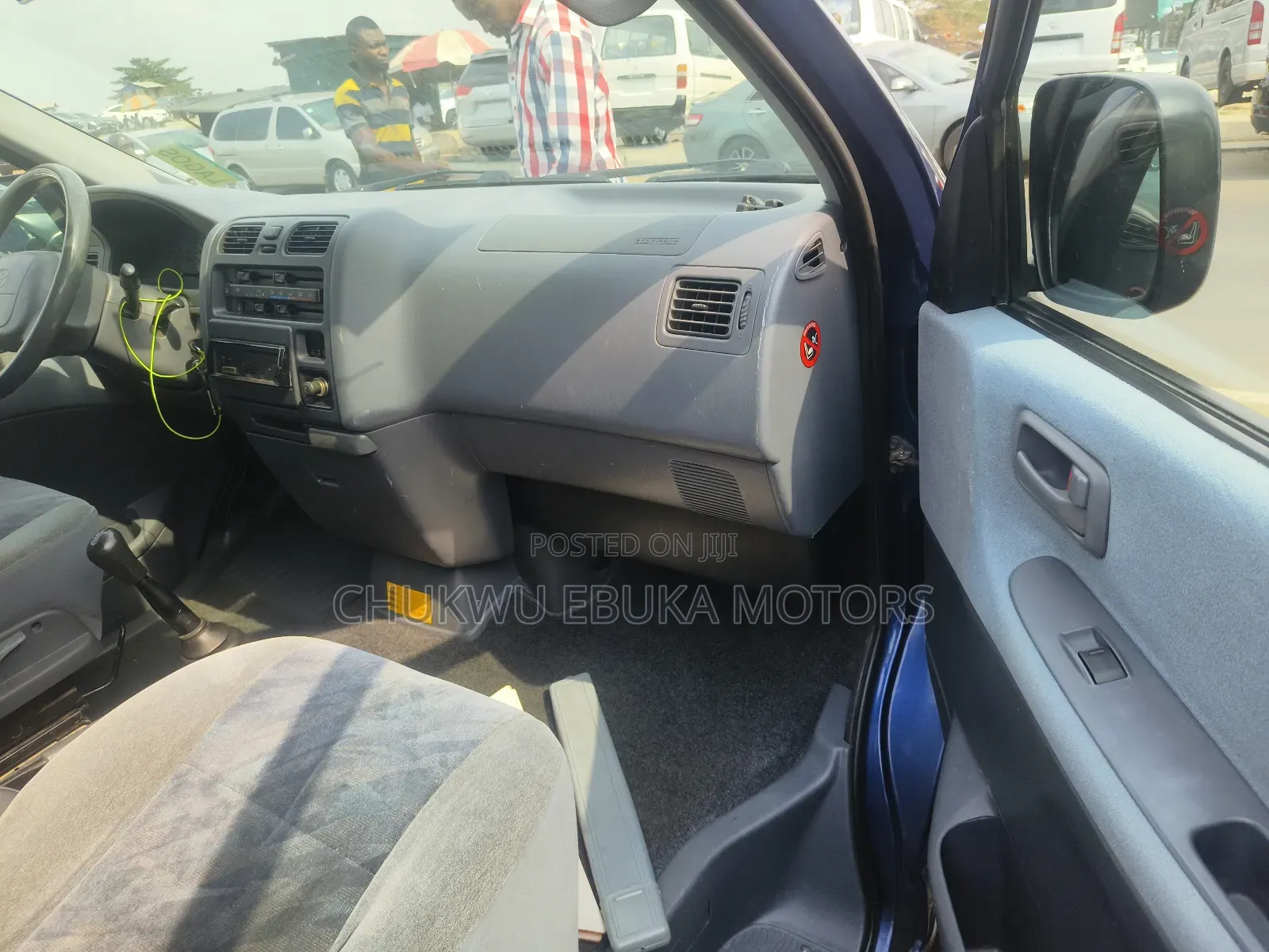 Toyota HiAce 2004 Blue