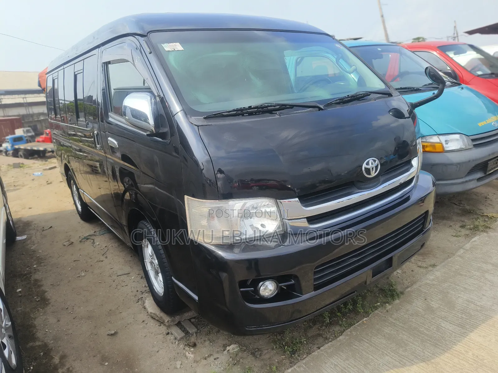 Toyota Grand HiAce 2015 Black