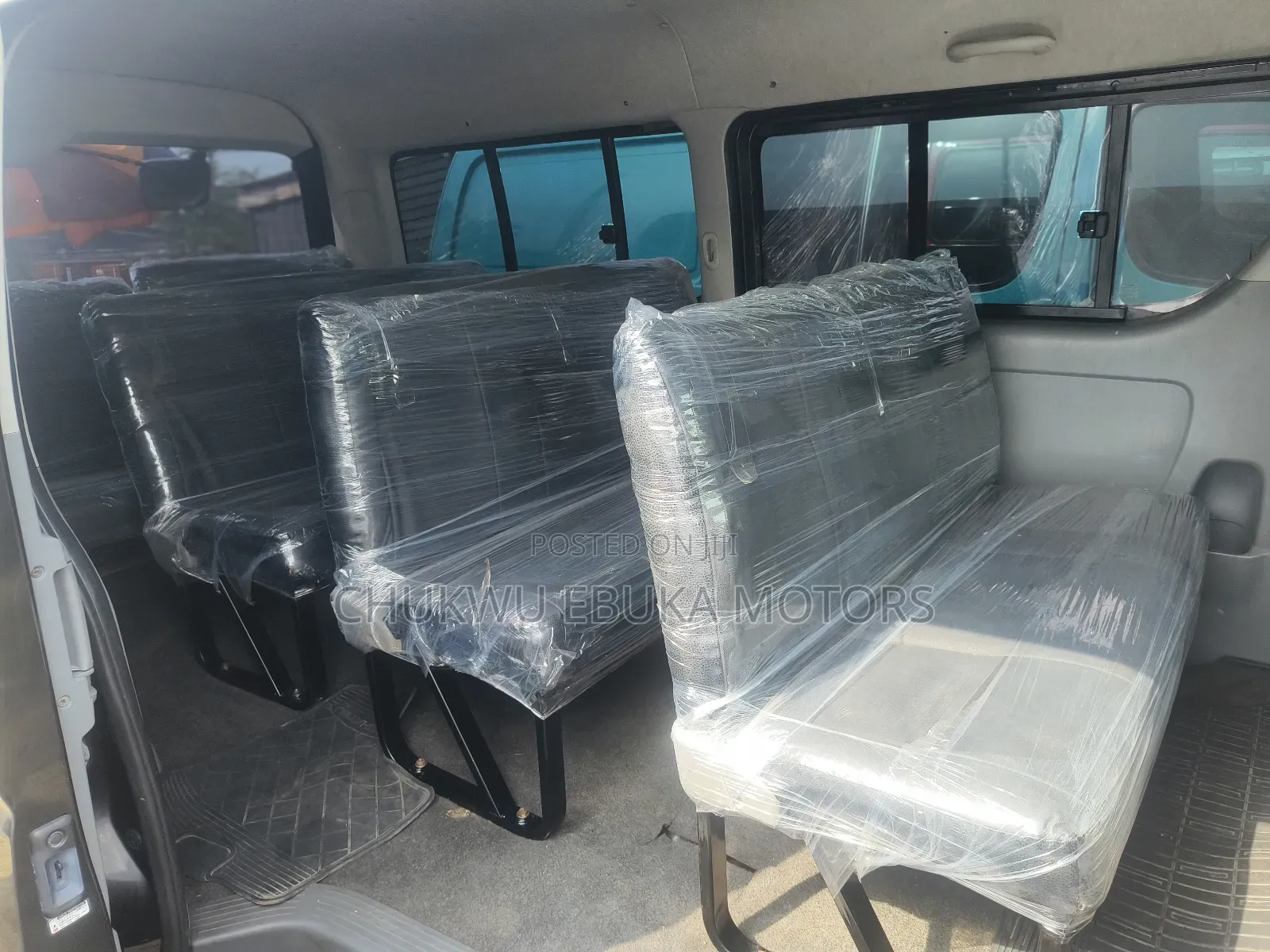Toyota Grand HiAce 2015 Black
