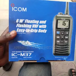 Icom Ic M37