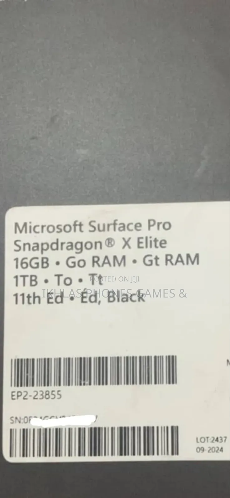 New Microsoft Surface Pro 11th Edition, a Copilot+ PC 16GB SSD 1T