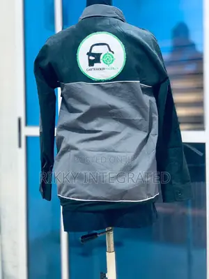 Custom T-Shirts and Polos – Long-Lasting Fabrics