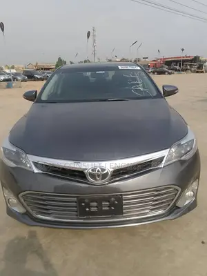 Toyota Avalon XLE Touring 4dr Sedan (3.5L 6cyl 6A) 2014 Gray