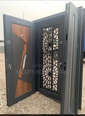 Door in Door