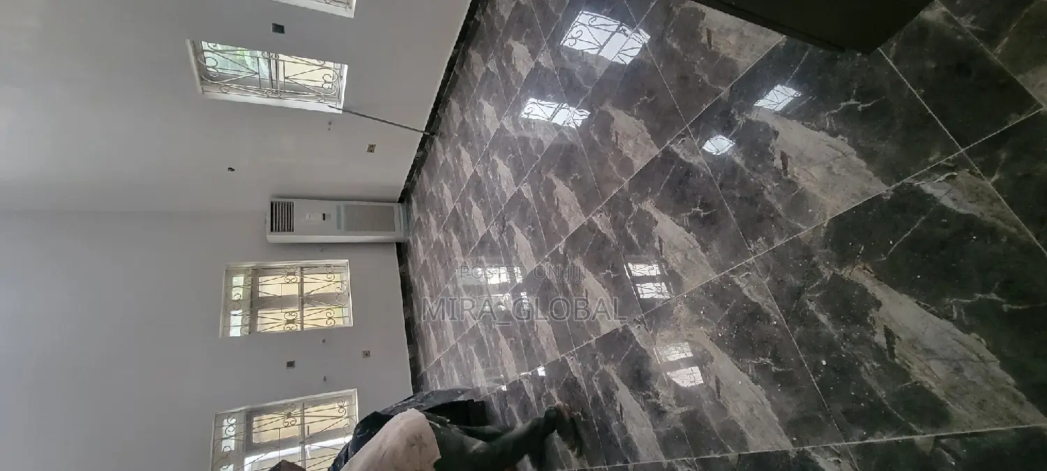 Mira Cleaning Services