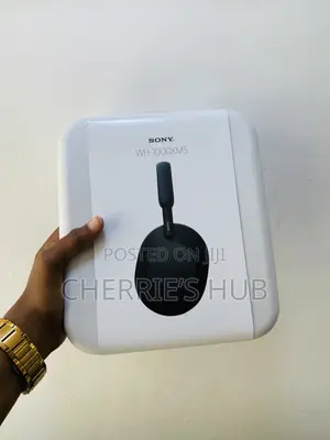 Photo - Sony Wh-1000xm5