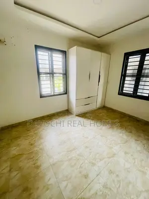 Mini Flat in Ikate Axis, Lekki for sale