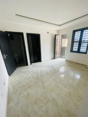 Mini Flat in Ikate Axis, Lekki for sale