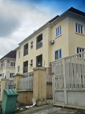 Photo - 3bdrm Block of Flats in Block Of 4Nos., Lugbe District for sale