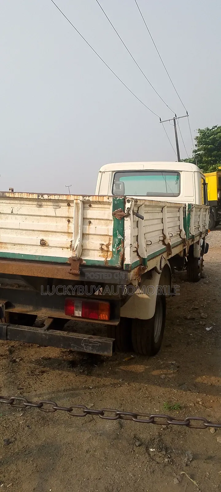 Volkswagen LT 2000 White