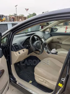 Toyota Venza LE FWD 2013 Black