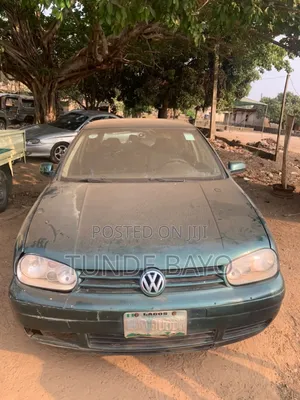 Photo - Volkswagen Golf 1.8 T GTI 2002 Green