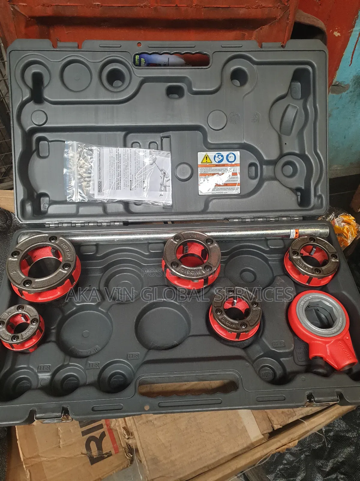 RIDGID Manual Pipe Threader
1/2"-2"