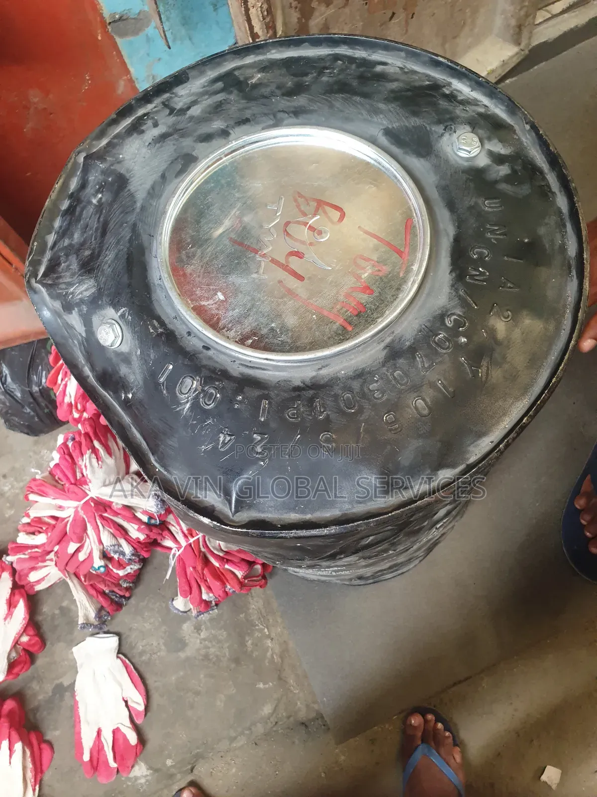 Calcium Carbide 50-80mm
100kg