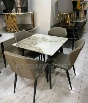 Dining Table + 4 Chairs