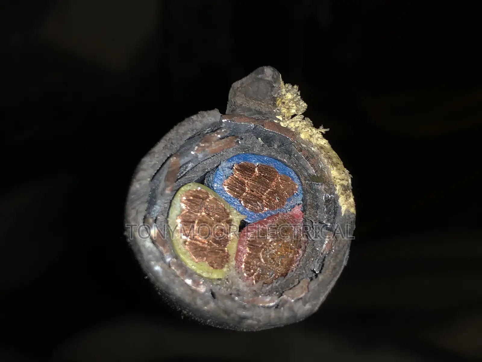 25mm 3 Core Amord Available