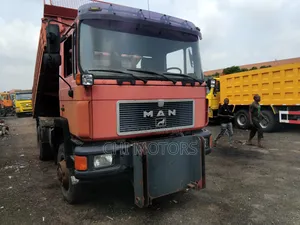 Manvolks Tipper 6tyres With Axillary