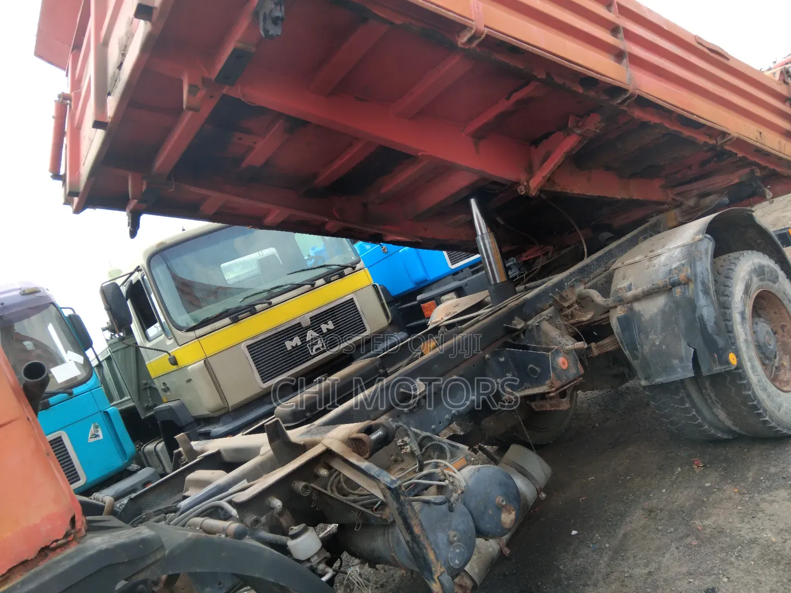 Manvolks Tipper 6tyres With Axillary