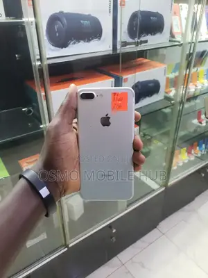 Apple iPhone 7 Plus 32 GB White