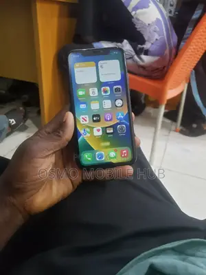 Apple iPhone XR 64 GB Black