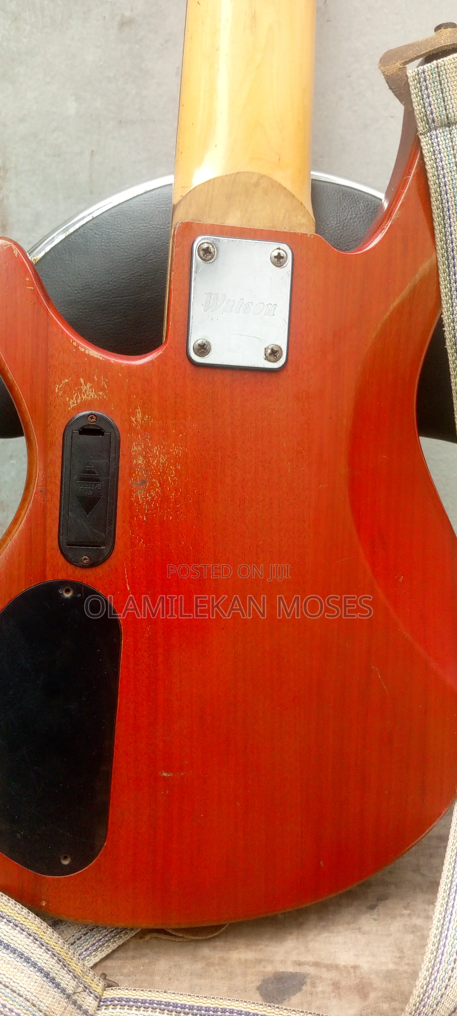 6 Strings Watson Active Bass Guitar