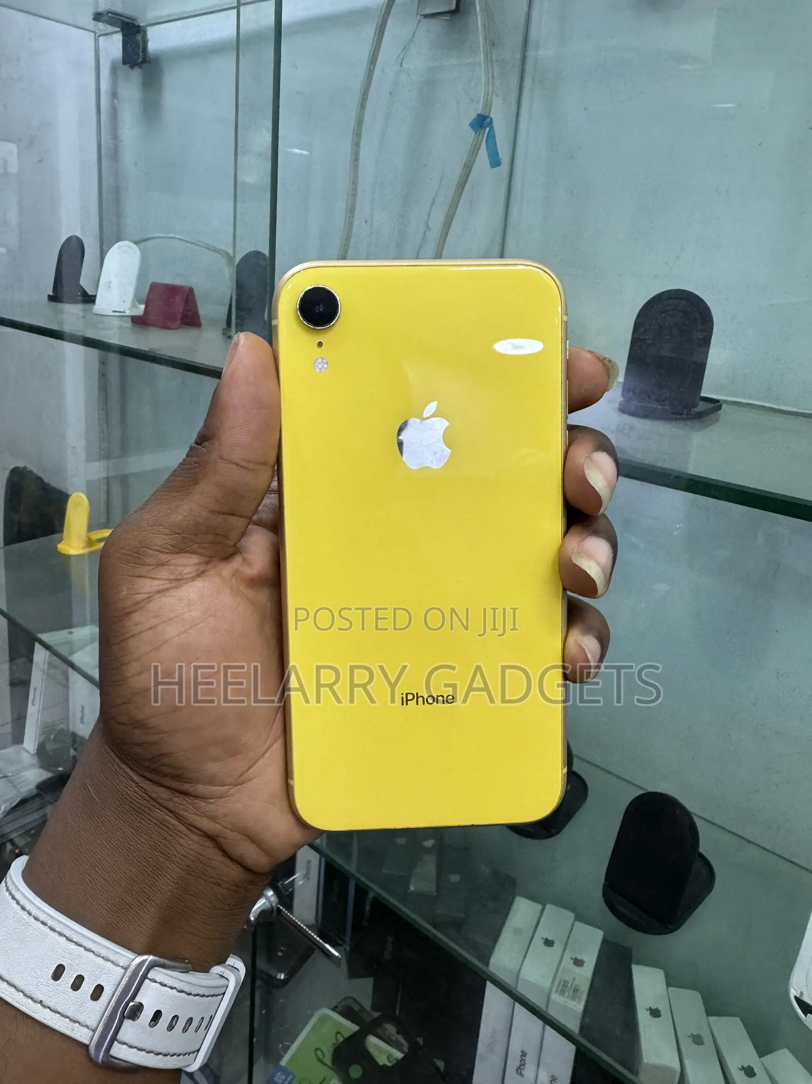 Apple iPhone XR 128 GB Yellow