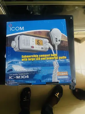 Photo - Icom Ic-M304 Base Radio