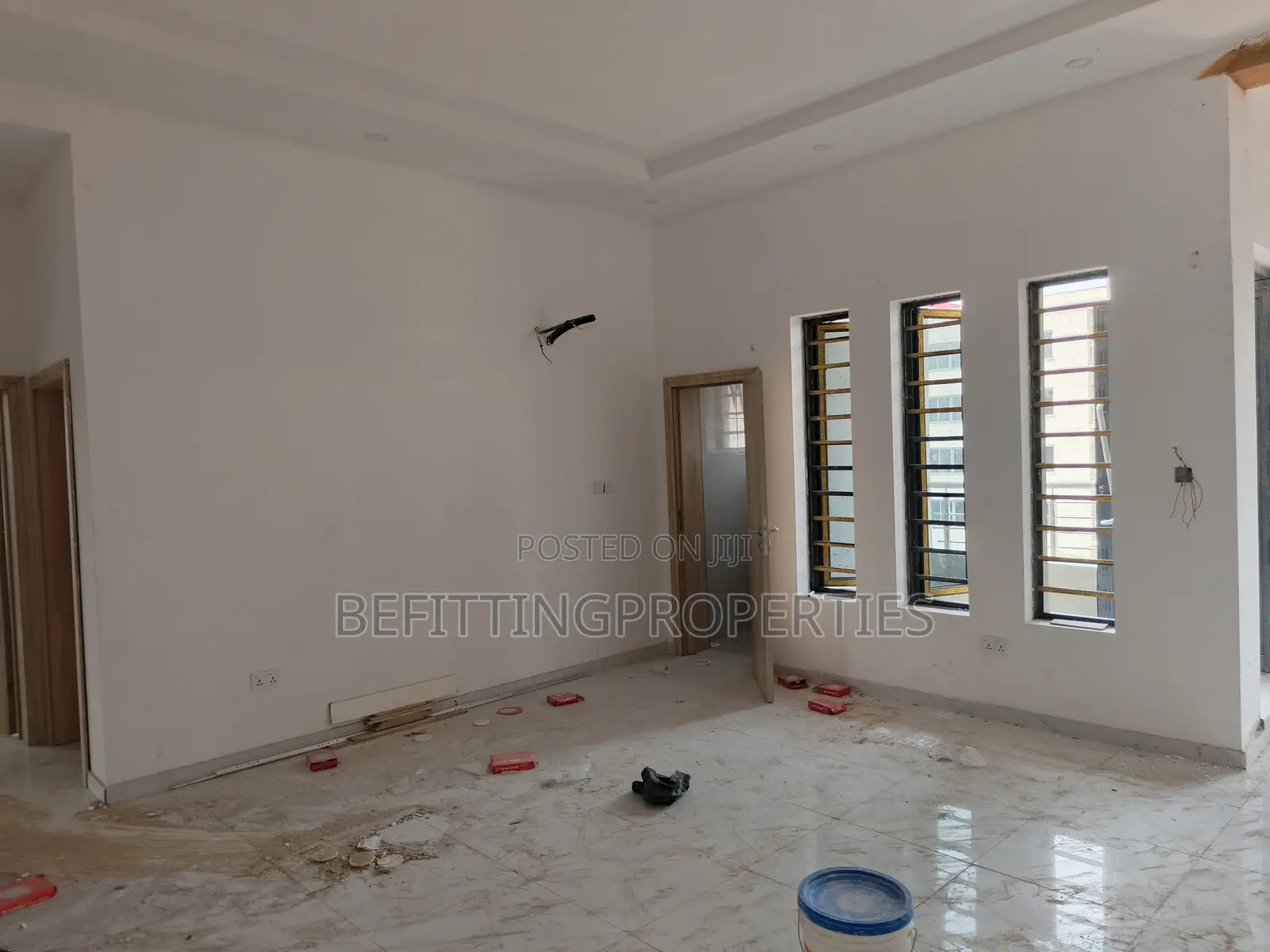 Stunning 3-Bedroom Flat
