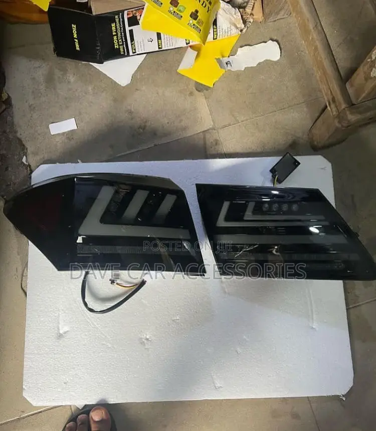 Lexus ES 350 Upgrade Back Light (Dark Version)
