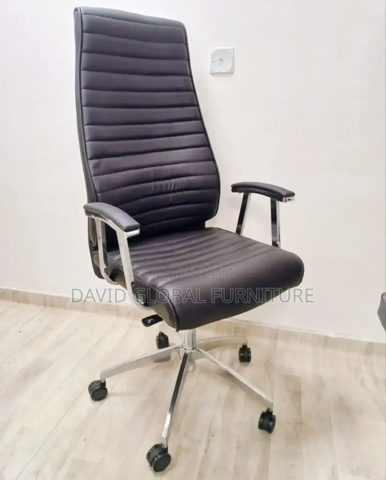 Adjustable Swivel Chair