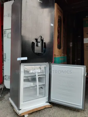 Original > Hisense 350-Litre Fridge Freezer With Dispenser