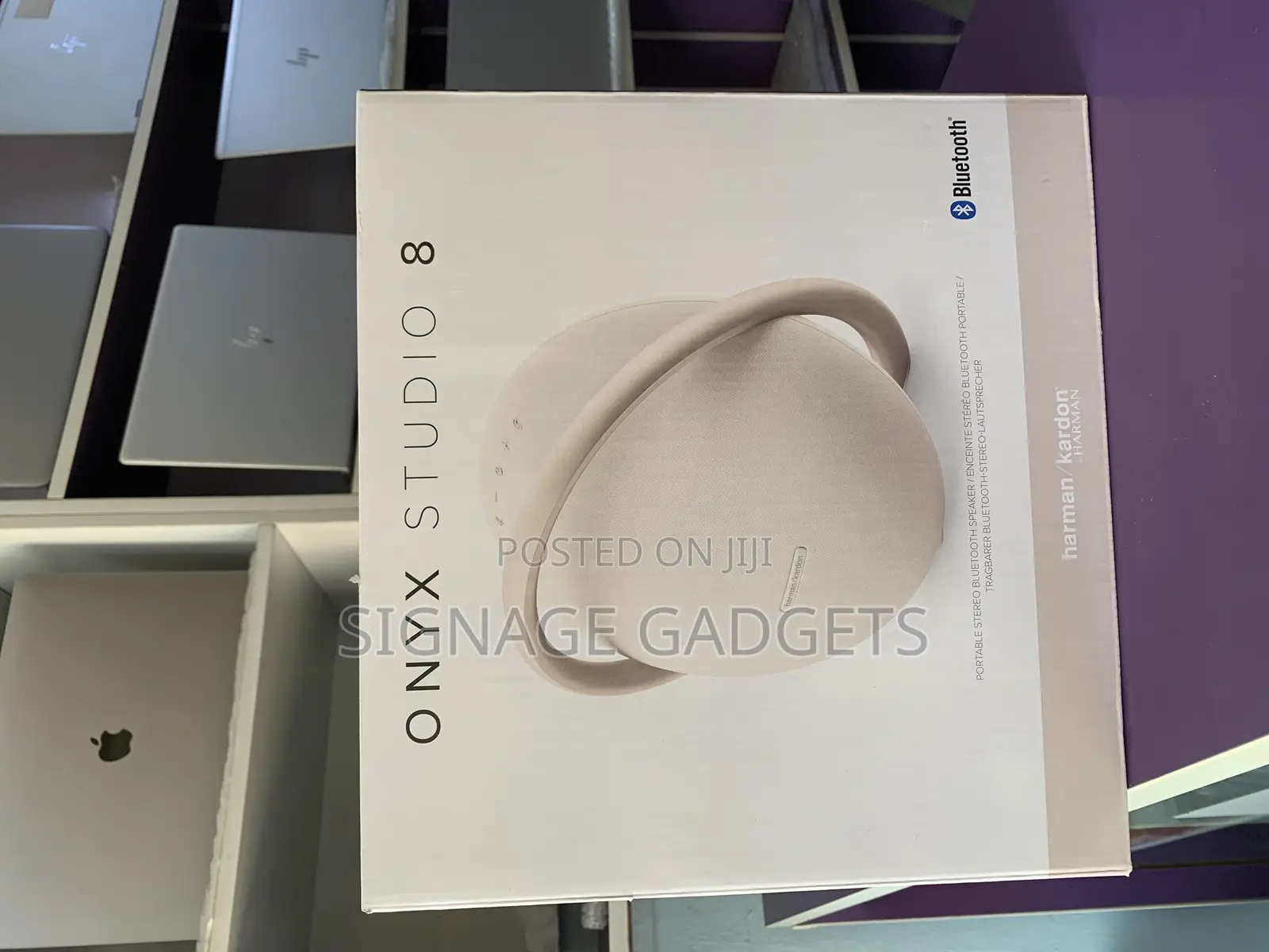 Onyx Studio 8 Speaker