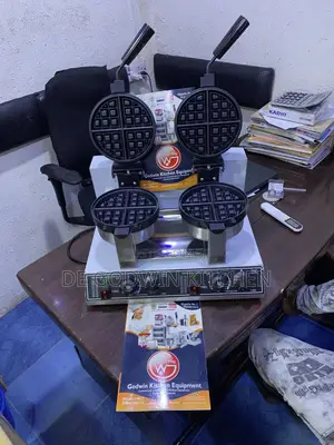 Rotating Waffle Maker