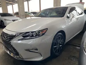 Lexus ES 350 FWD 2016 White