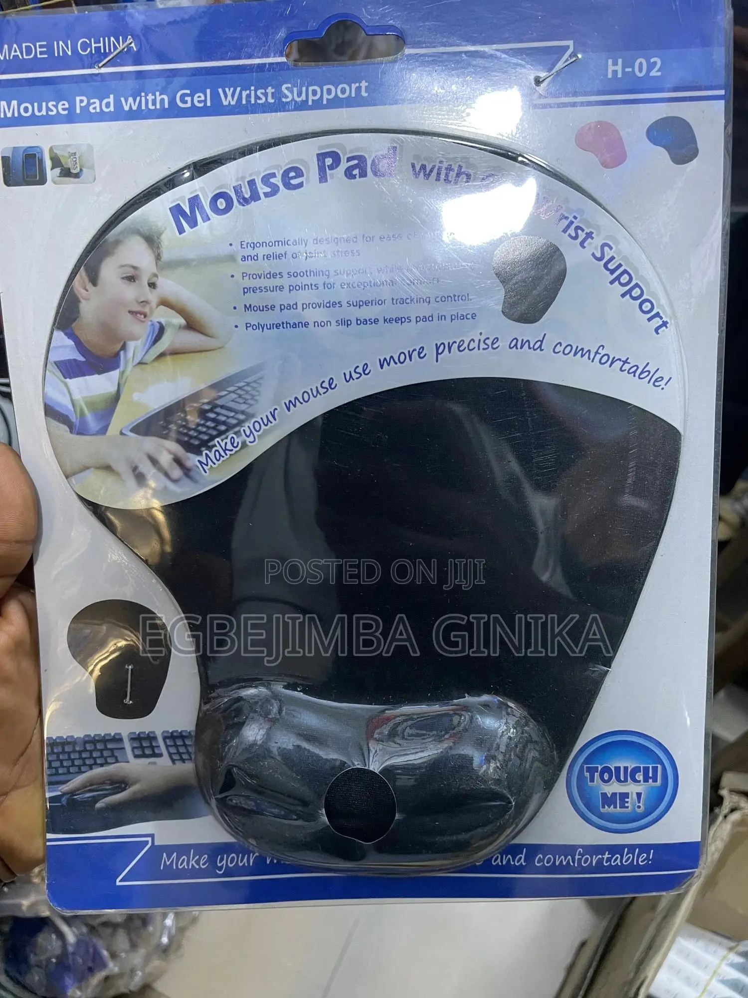 Mouse Pad With Gel Wrist Support