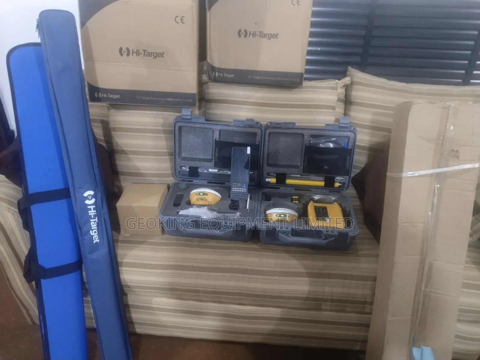 Hi-Target V500 RTK GNSS International Version Complete Set