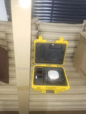 Chcnav I73+ RTK GNSS Rover