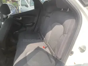 Hyundai Tucson Limited AWD 2013 White